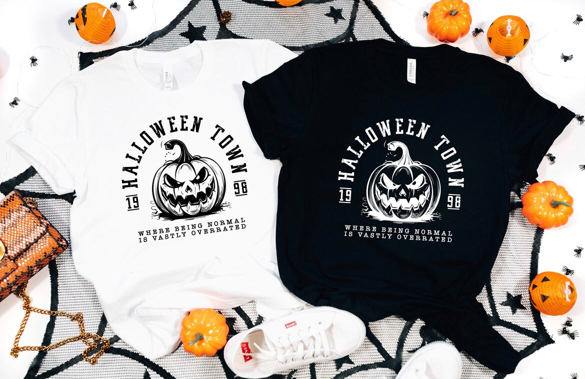 HALLOWEEN TOWN COMFORT TEE